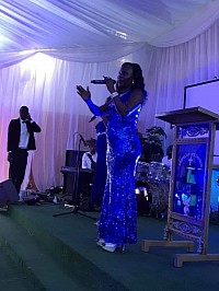 Gailey Mwesigwa addressing the crowd at the 2018 Goshen Ladies Ministries’ convention, Kampala, Uganda, Africa